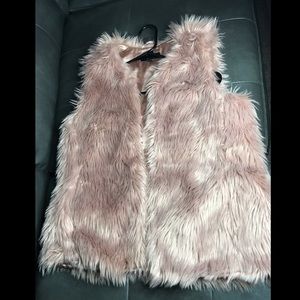 Fur Vest ❤️